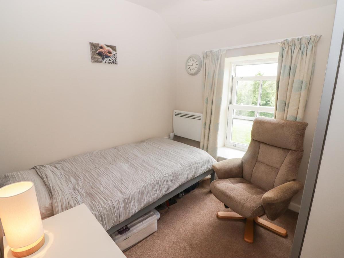 Daffodil Apartment تينبي المظهر الخارجي الصورة