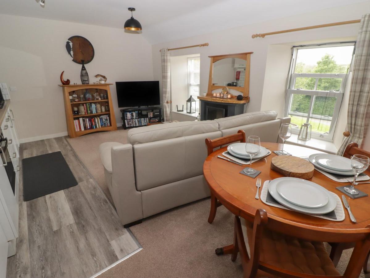 Daffodil Apartment تينبي المظهر الخارجي الصورة